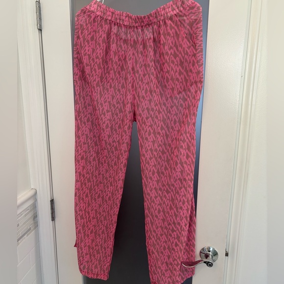 Dressed in LALA set - Picture 6 of 6